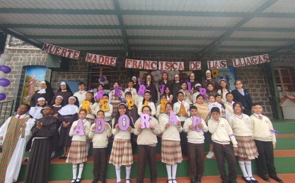 Minuto Cívico Muerte de Francisca de las Llaga, Día del Escudo y Día de todos los Santos. UEPSMA