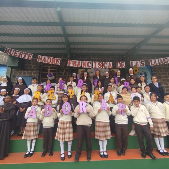 Minuto Cívico Muerte de Francisca de las Llaga, Día del Escudo y Día de todos los Santos. UEPSMA